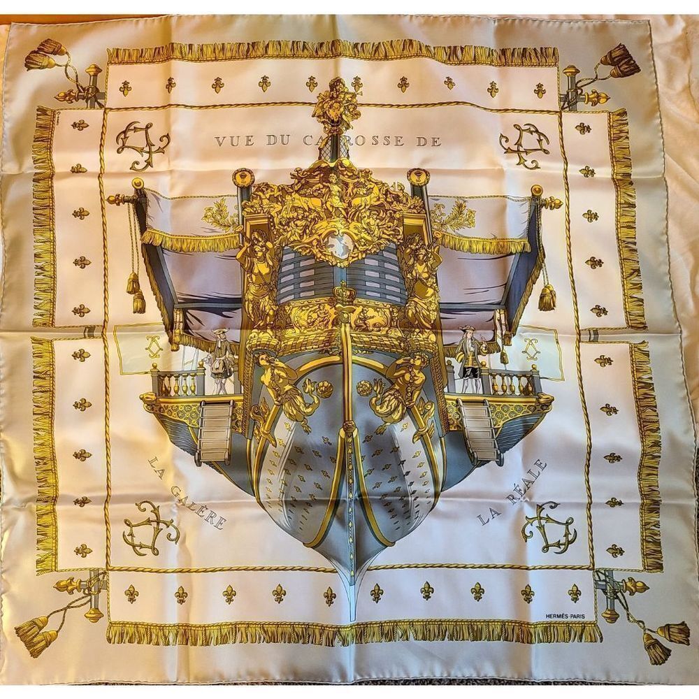 HERMÈS La Rèale-Vue du Carrosse de la Galère Silk Scarf